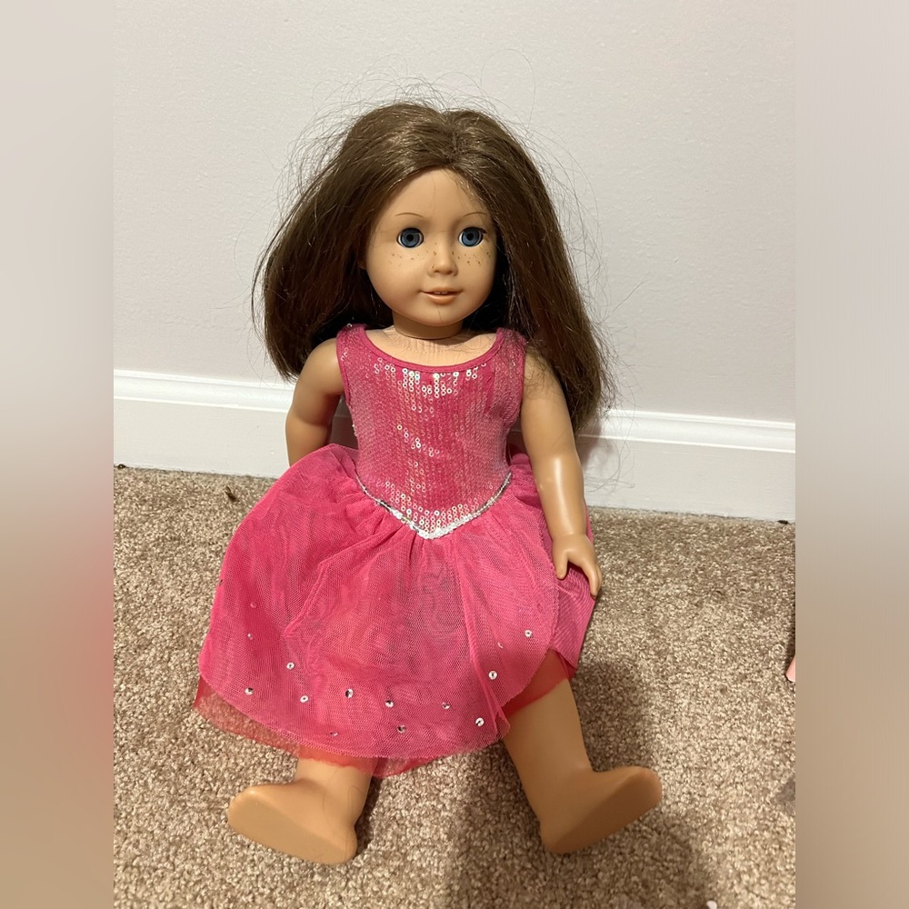 American Girl Doll (Create Your Own) plus large lot of clothes and accessories
